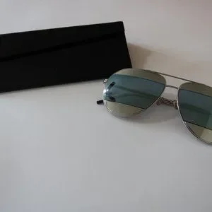 Dior | Accessories | Christian Dior Slit Aviator Sunglasses  display picture 1